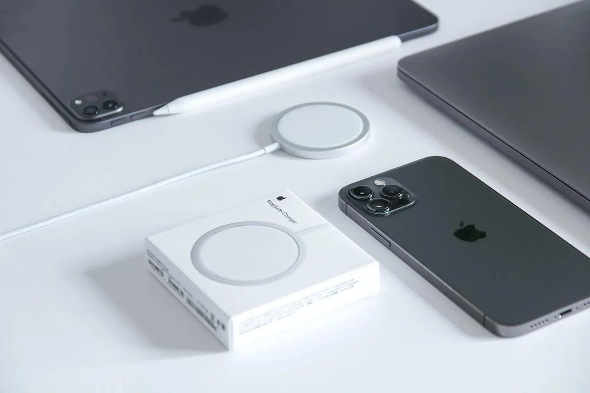 Cargador MagSafe Inalámbrico iPhone AAA ⚡📱
