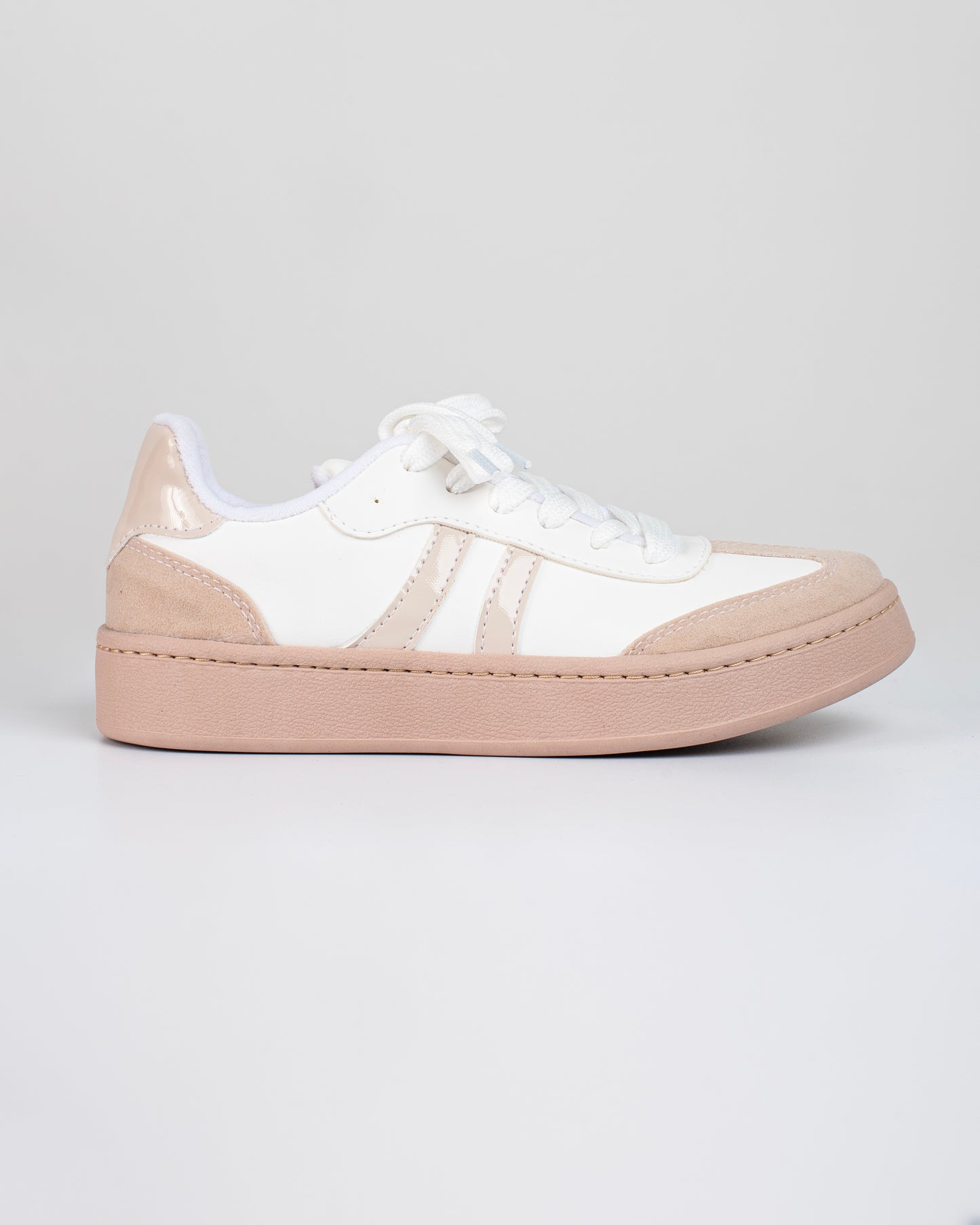 Tenis E162 Estilo Clásico 👟✨