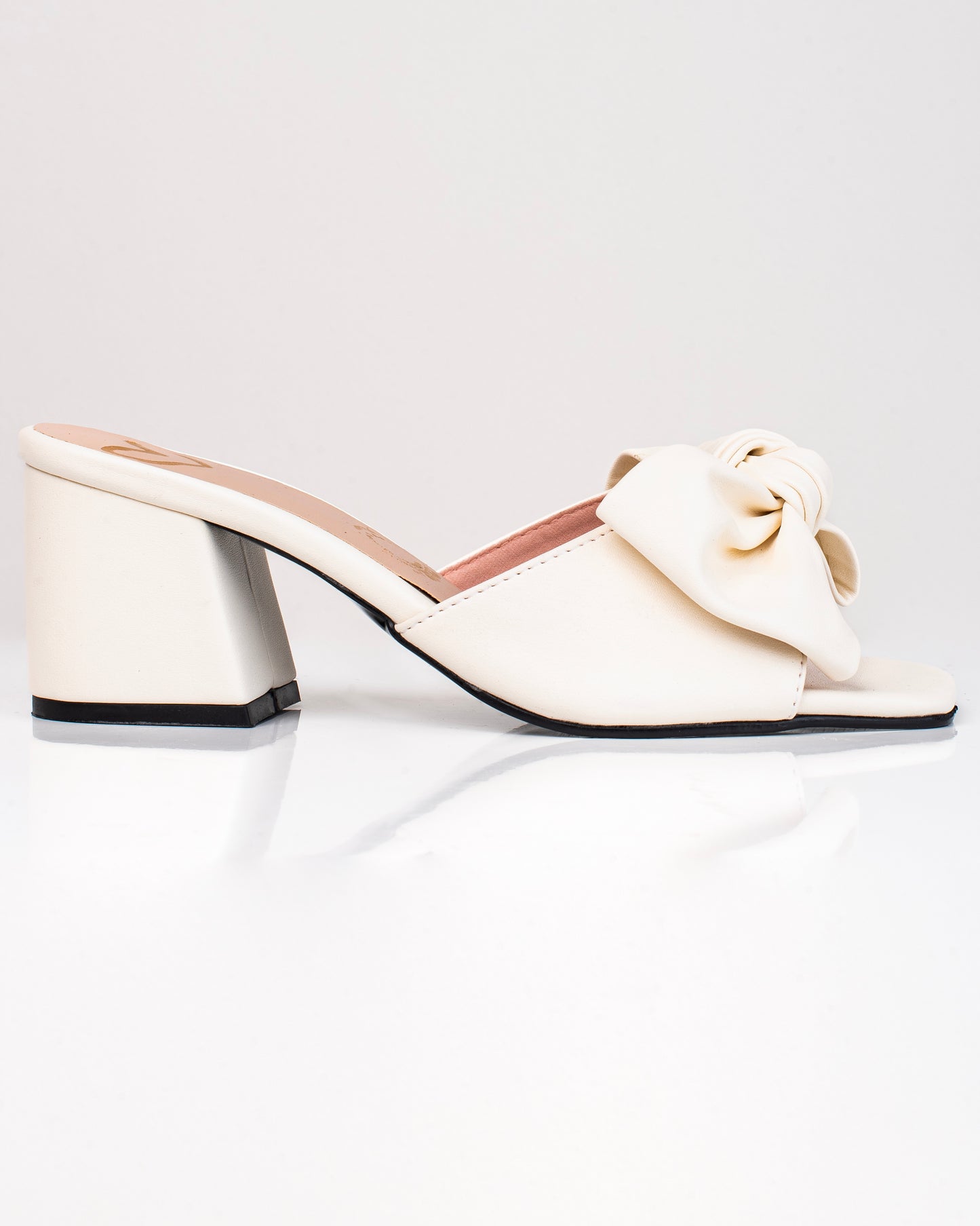 Tacones cómodos Narella P5022 👠✨