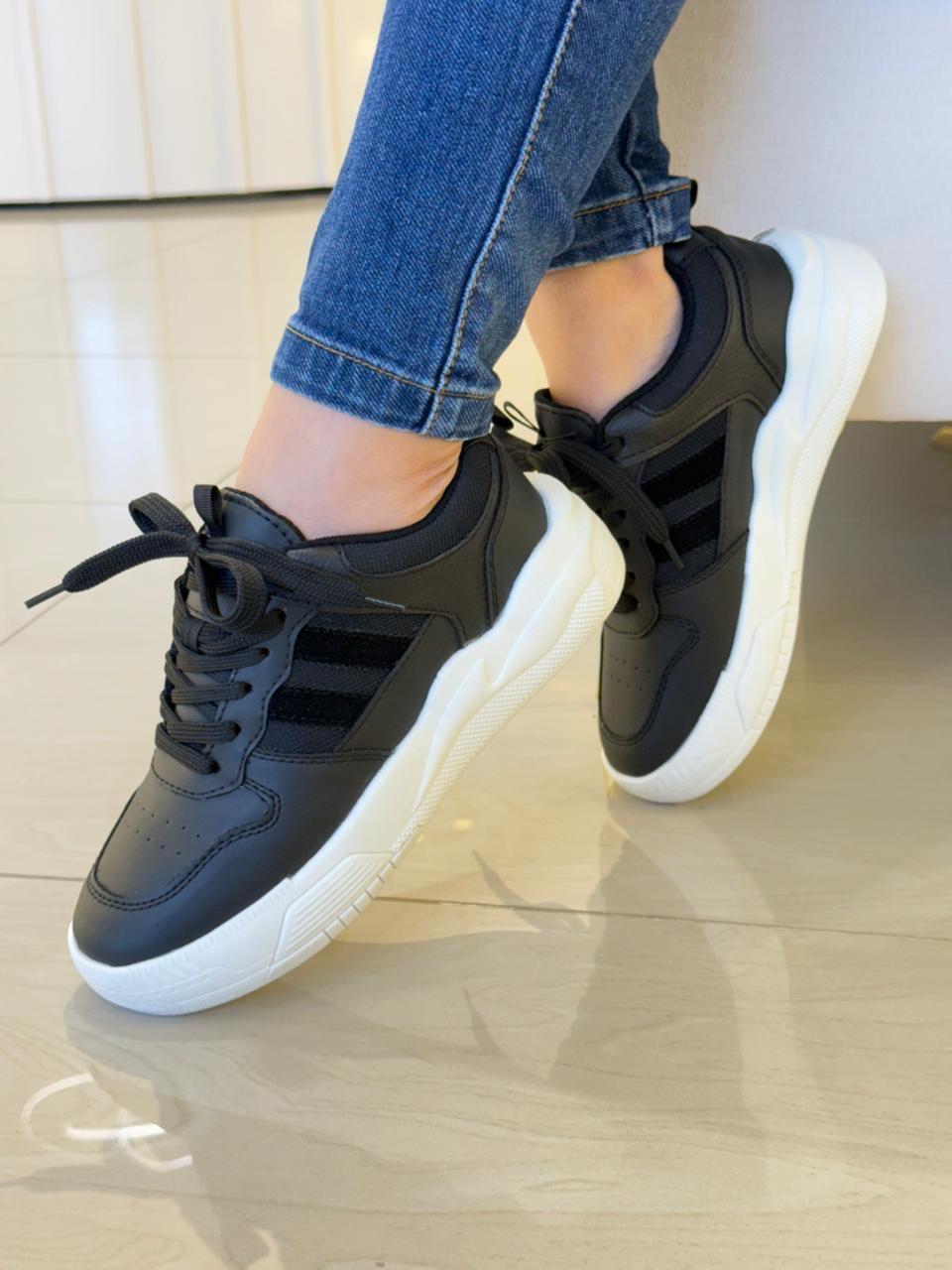 Tenis Ariadna 👟